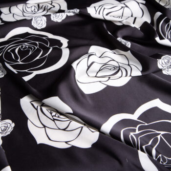 Ασπρόμαυρα Τριαντάφυλλα Silk Touch