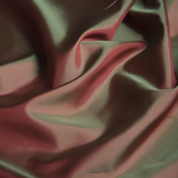 Κόκκινη Ιριδίζον Φόδρα Βισκόζη